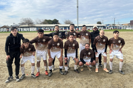 1era. Adulta Nueva Estrella del Mar (1) vs. Terra Porteña (1). Domingo 14-06-26. Cancha Mmediocamino.